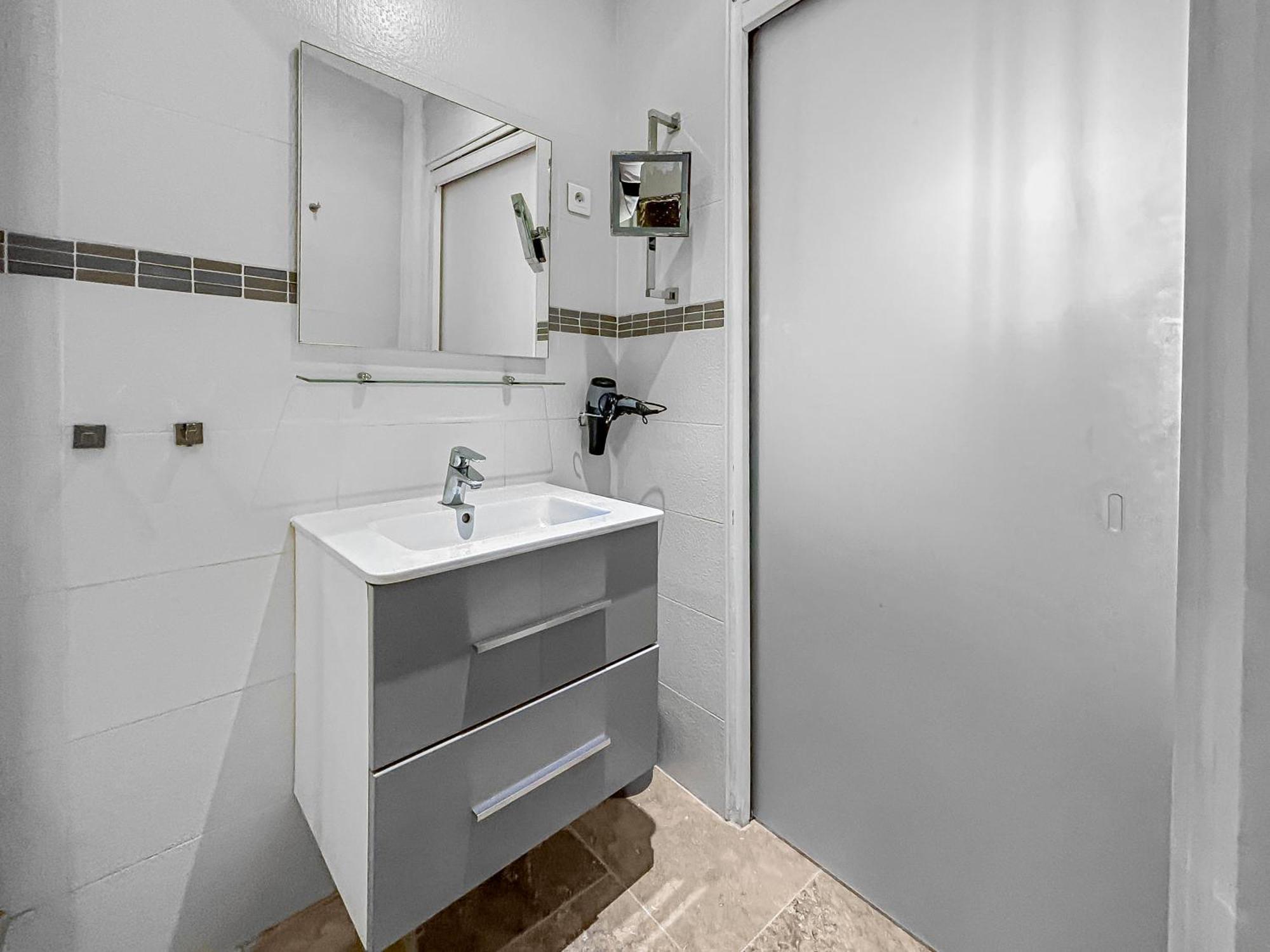 Ferienwohnung Un Petit Nid Au Bord De La Sorgue LʼIsle-sur-la-Sorgue Exterior foto